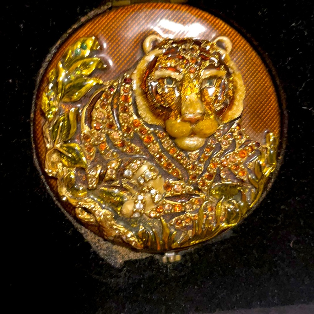 Jay Strongwater compact mirror